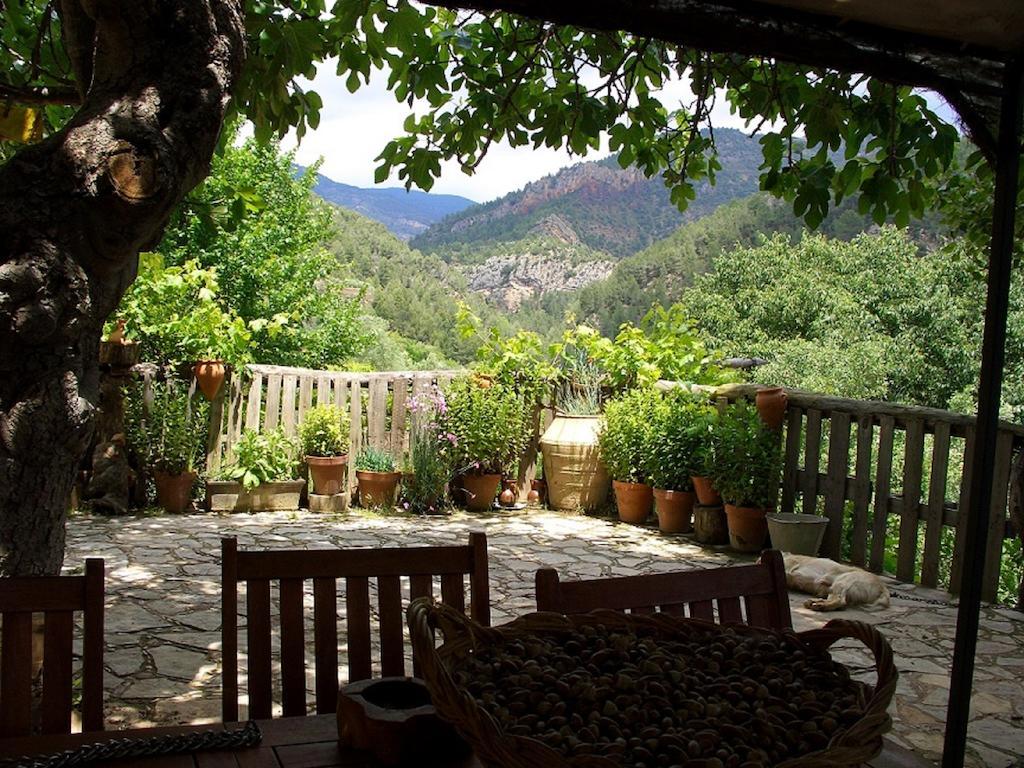 Masía La Posada Del Río Carbo Vilafermosa del Riu  Exterior foto